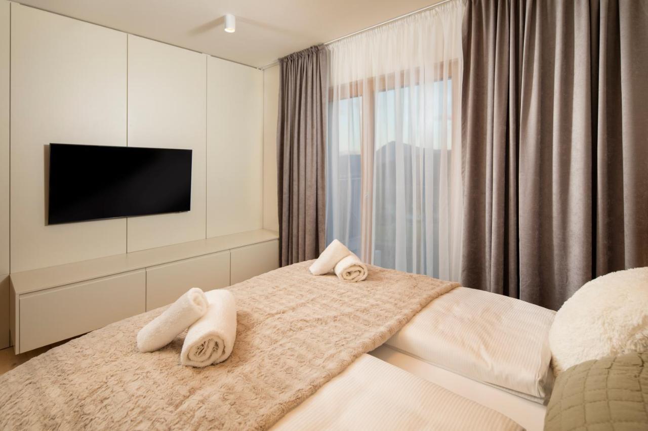 Apartman Hillside Panorama Alsókubin Kültér fotó